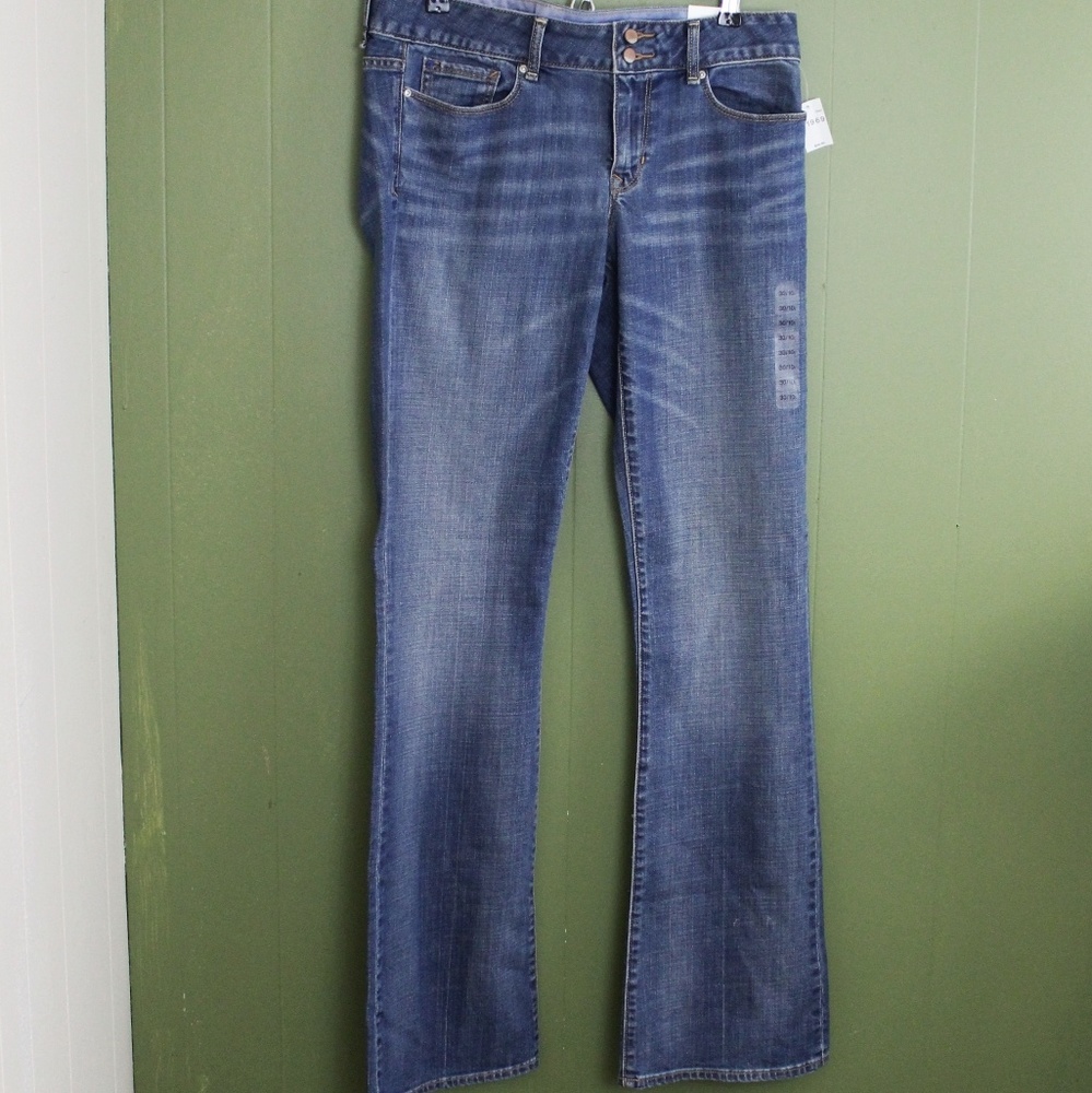 Gap Perfect Boot Cut 10L